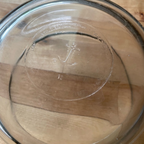 Anchor Hocking Bowl - Picture 7 of 8